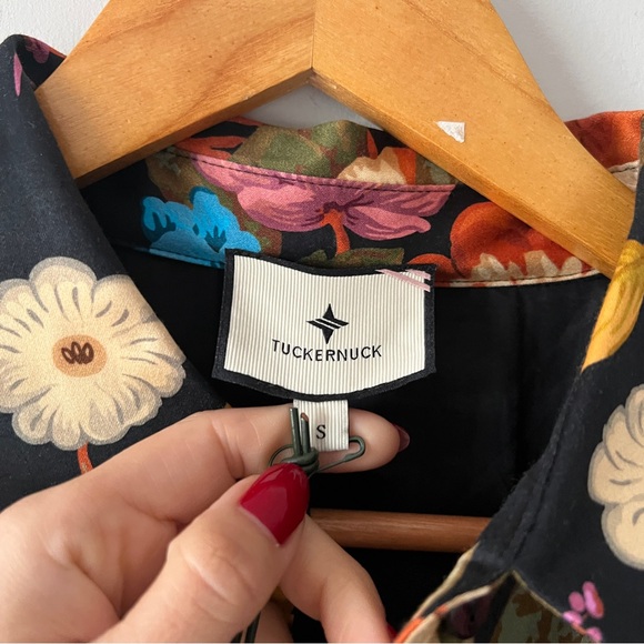 Tuckernuck Baroque Floral Delaney Maxi Dress Puff Sleeve NWT Size S - Picture 3 of 9